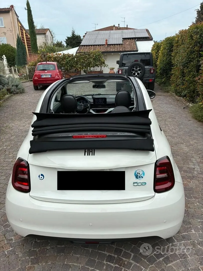 Fiat 500E Cabrio