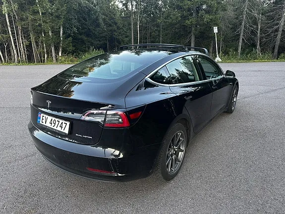 Tesla Model 3 2019 photo 5