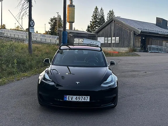 Tesla Model 3 2019 photo 2