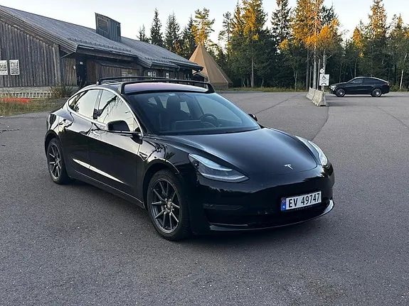 Tesla Model 3 2019 photo 3