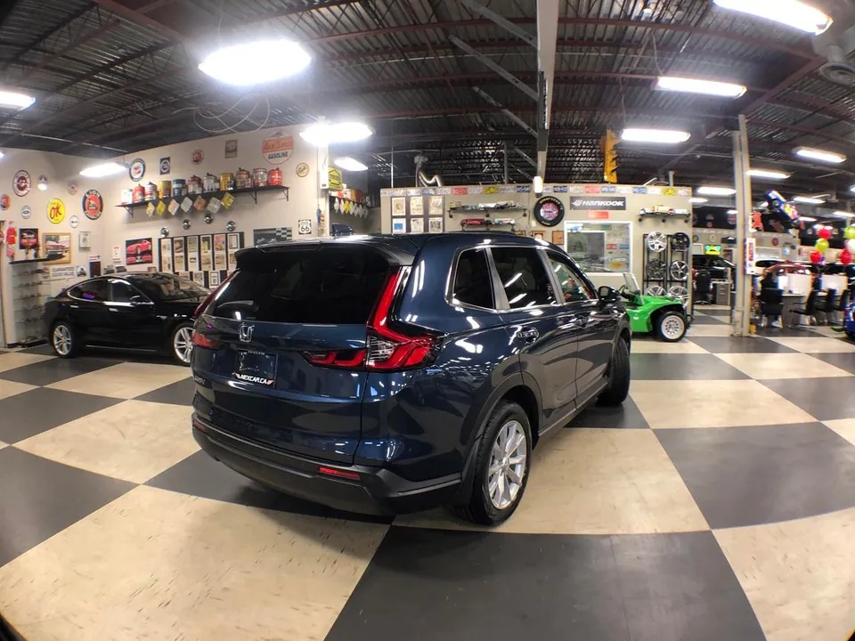 Honda Cr-V 2023 photo 4