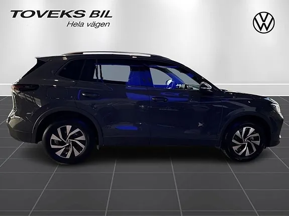 Volkswagen Tiguan 2026 photo 2