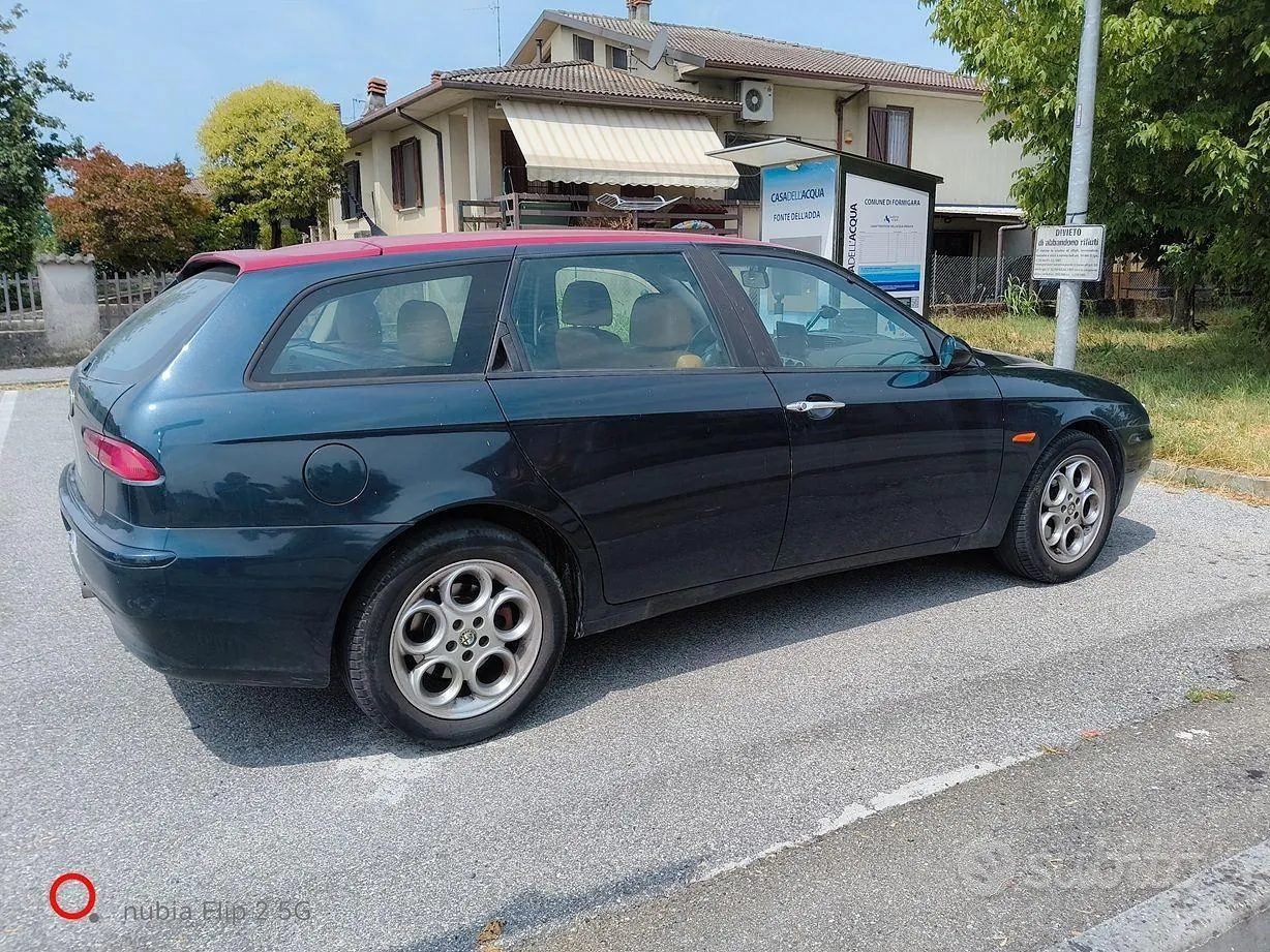 Alfa Romeo 156