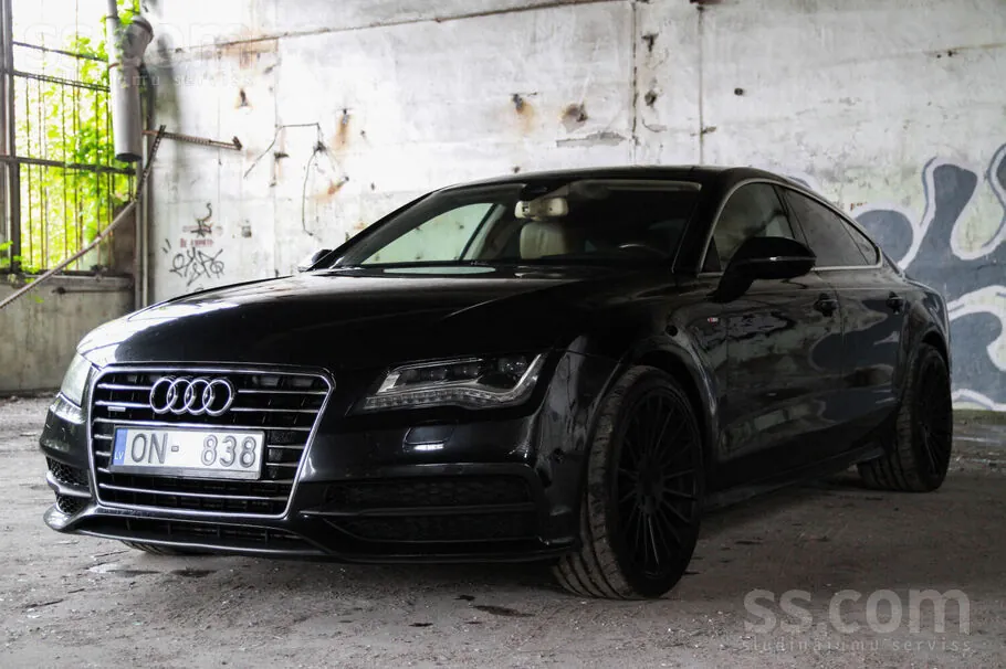 Audi A7 2012 photo 5