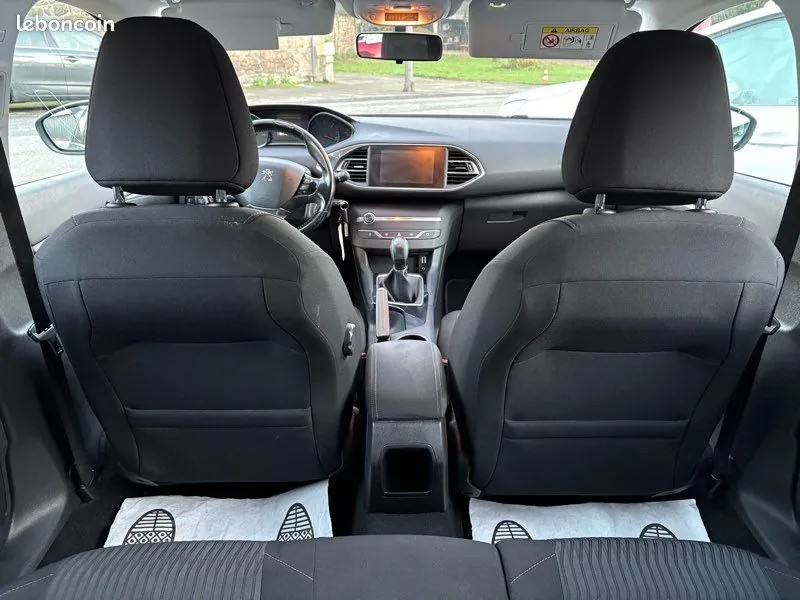 Peugeot 308 2016 photo 5