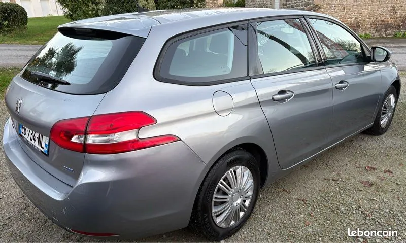 Peugeot 308 2016 photo 2
