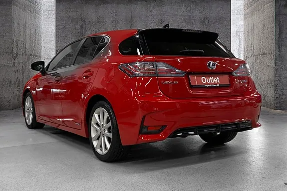Lexus Ct200H 2016 photo 5