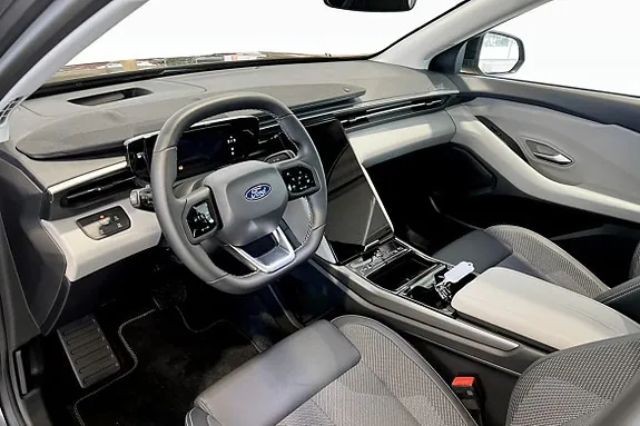 Ford Explorer 2024 photo 5