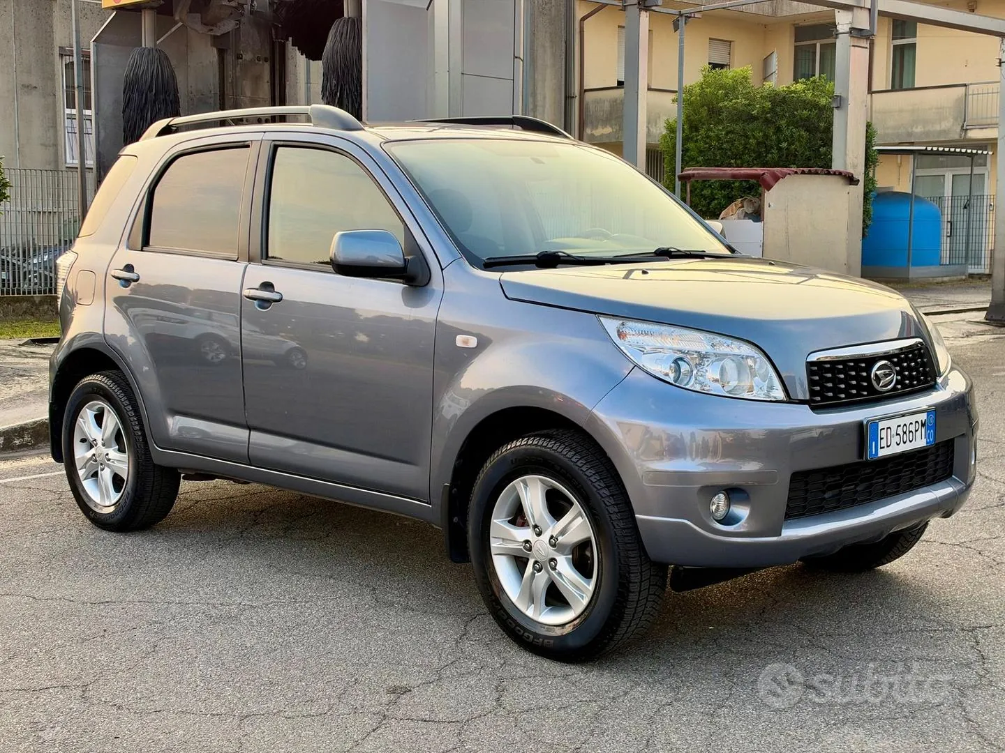 Daihatsu Terios 2010 photo 3