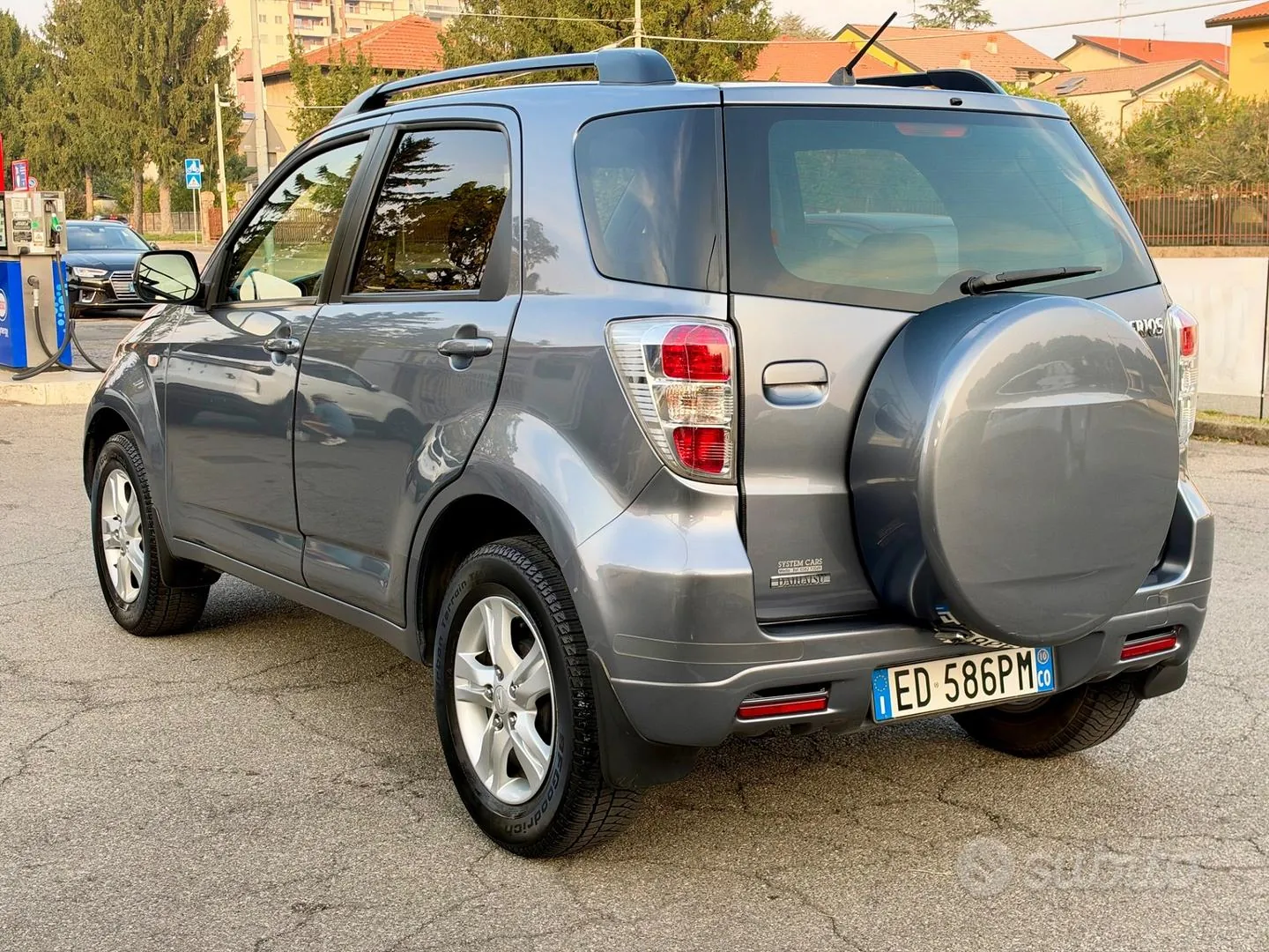 Daihatsu Terios 2010 photo 5