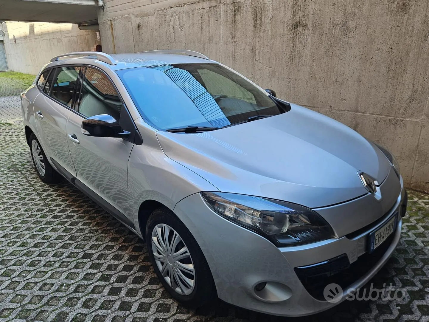 Renault Megane 2011 photo 4
