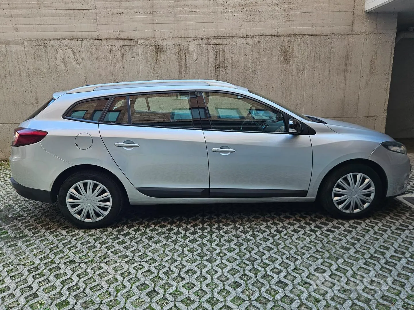 Renault Megane 2011 photo 5