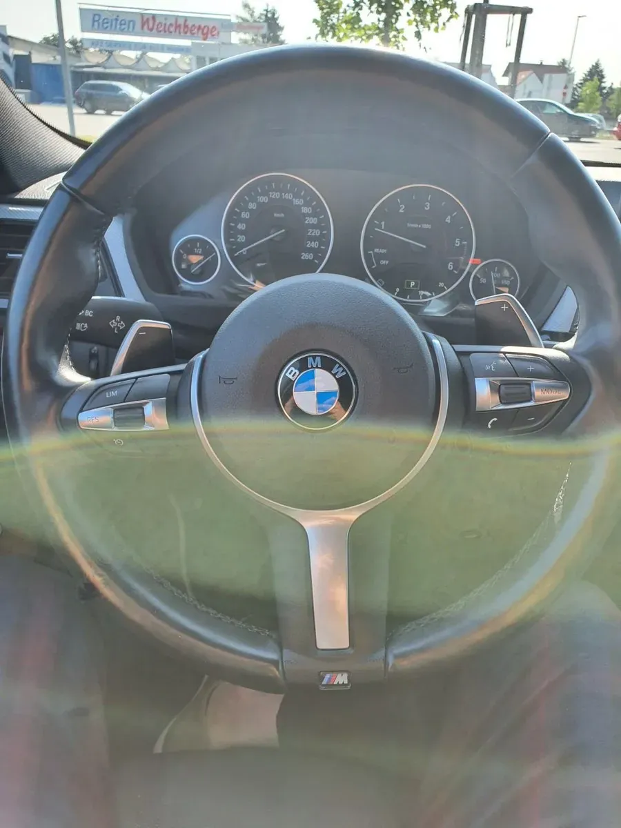 BMW 3 Series 2014 photo 2