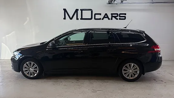 Peugeot 308 2020 photo 2