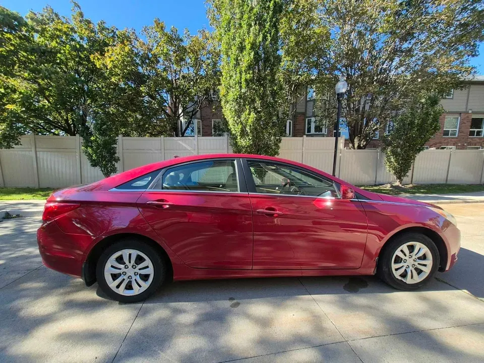 Hyundai Sonata 2011 photo 5