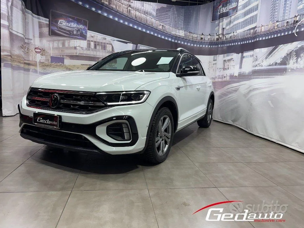 Volkswagen T-Roc 2024 photo 3