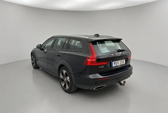 Volvo V60 Cross Country 2020 photo 3
