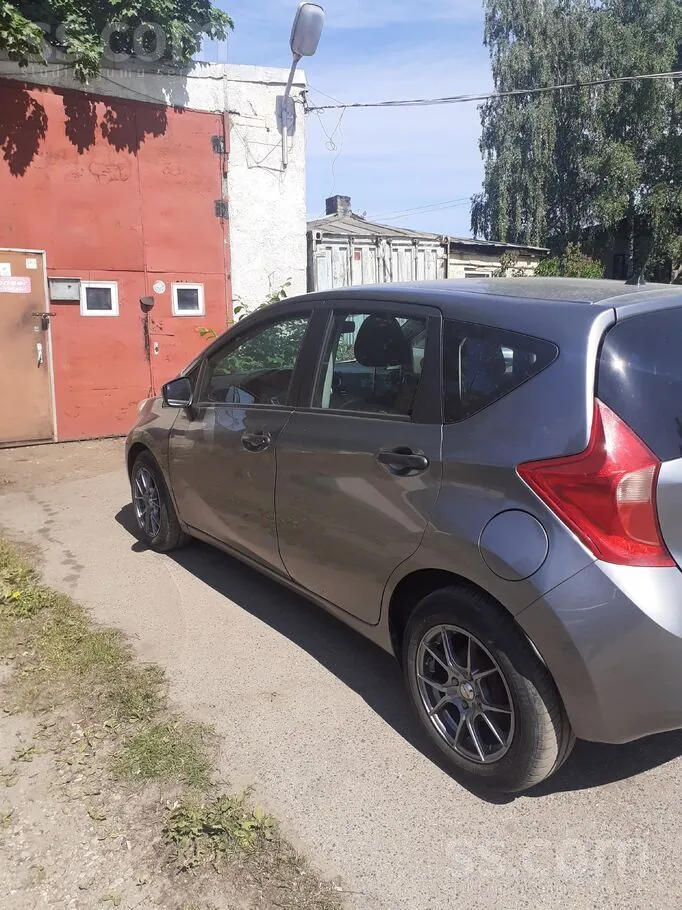 Nissan Note 2016 photo 3