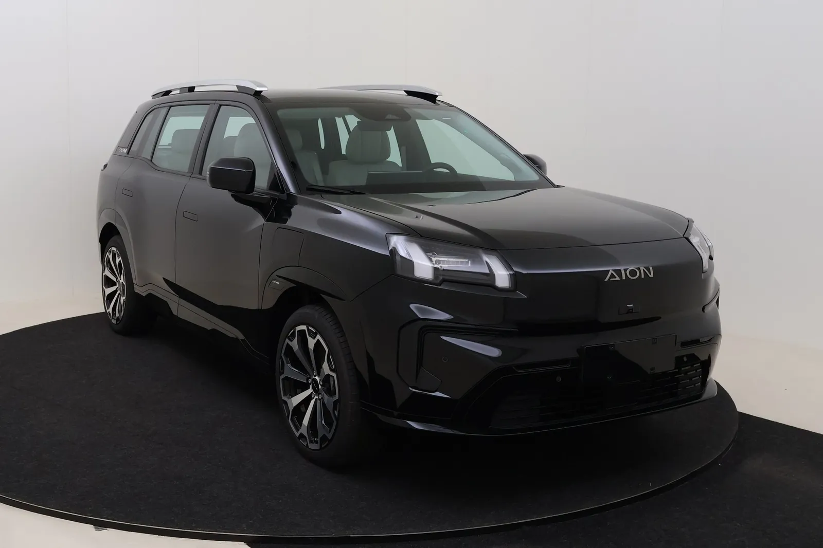 Aion V