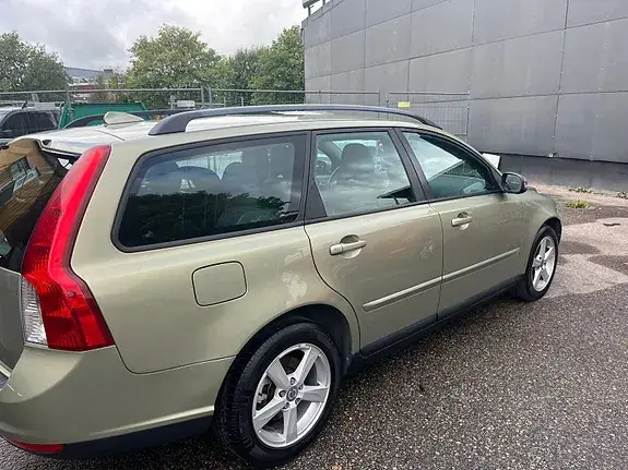 Volvo V50 2008 photo 5