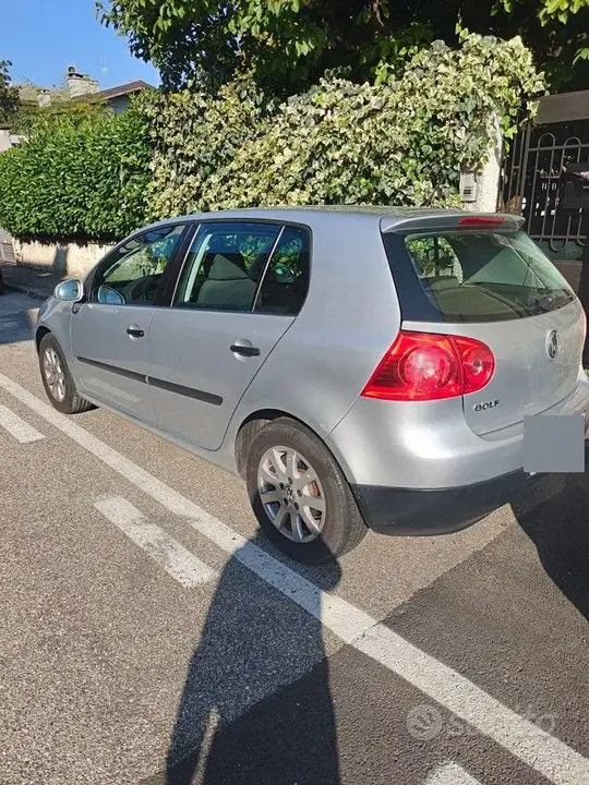 Volkswagen Golf 2007 photo 2
