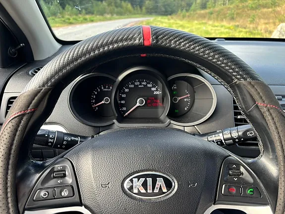 Kia Picanto 2015 photo 5