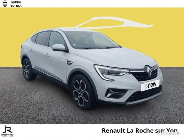 Renault Arkana 2023 photo 2