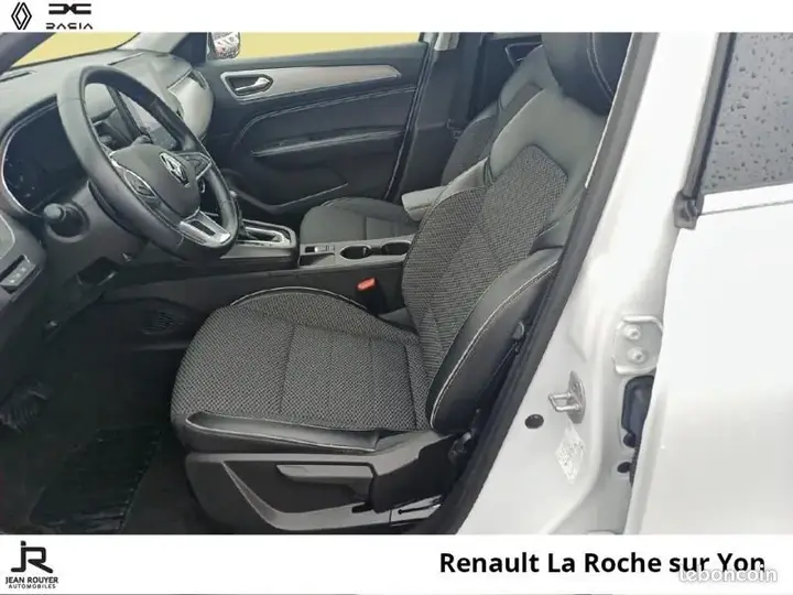 Renault Arkana 2023 photo 3