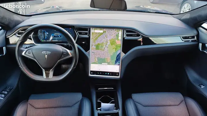 Tesla Model S 2017 photo 2