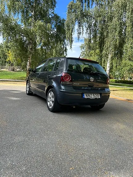 Volkswagen Polo 2008 photo 2