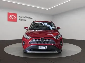 Toyota Rav4 2023 photo 3