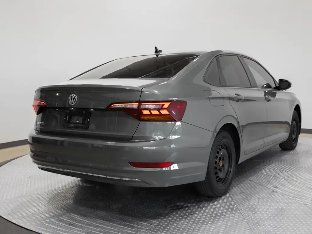 Volkswagen Jetta 2019 photo 5