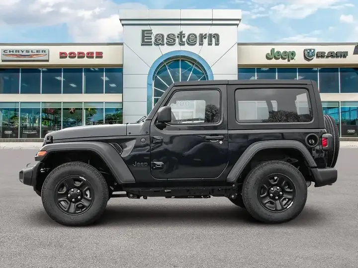 Jeep Wrangler 2026 photo 3