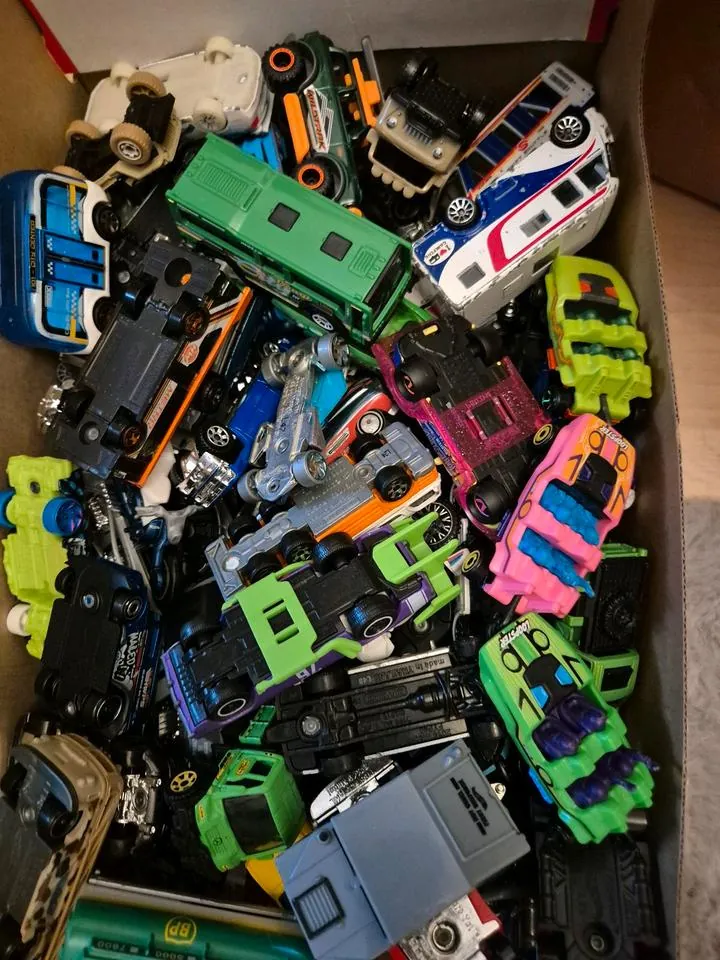 Hot Wheels Matchbox