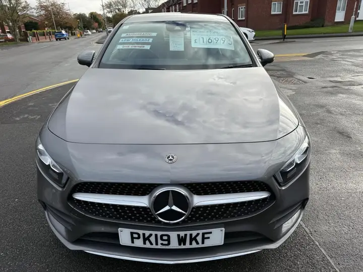 Mercedes-Benz A-Class 2019 photo 3