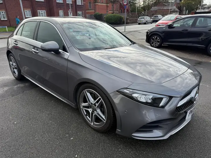 Mercedes-Benz A-Class 2019 photo 2