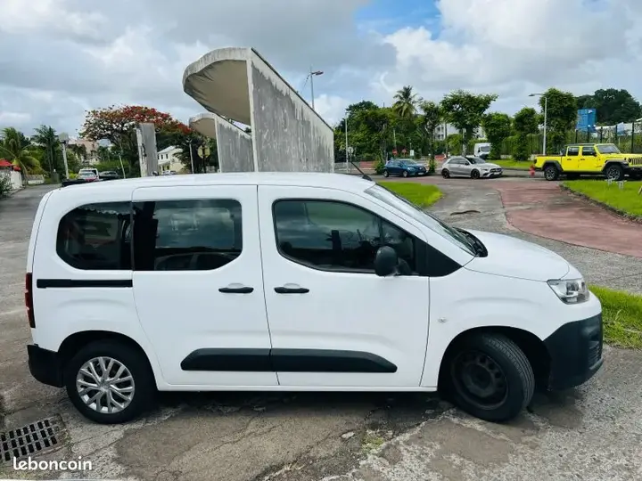 Citroen Berlingo 2021 photo 4