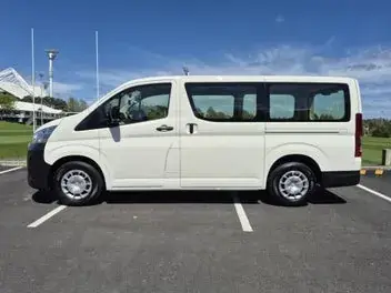 Toyota Hiace 2026 photo 5