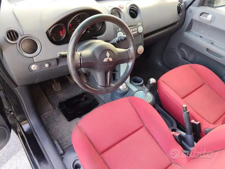 Mitsubishi Colt 2007 photo 5