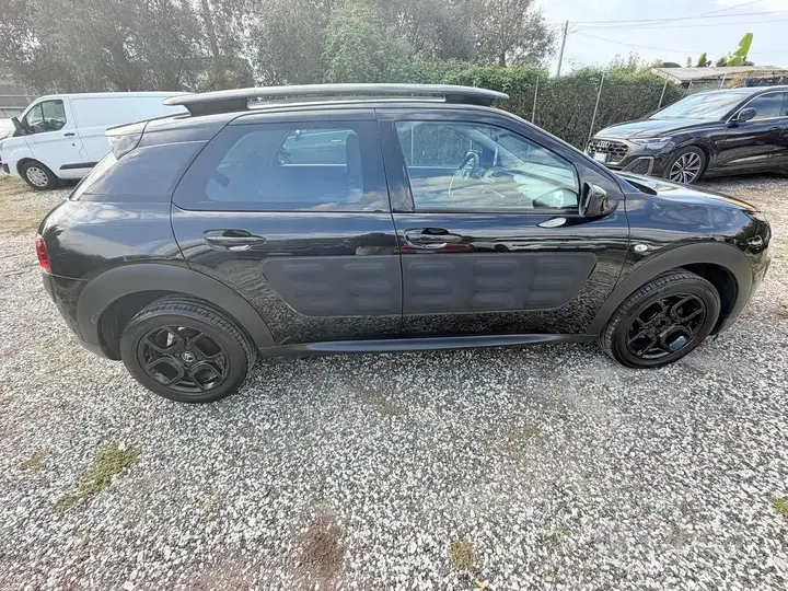 Citroen C4 Cactus 2018 photo 2