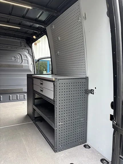 Mercedes-Benz Sprinter 317
