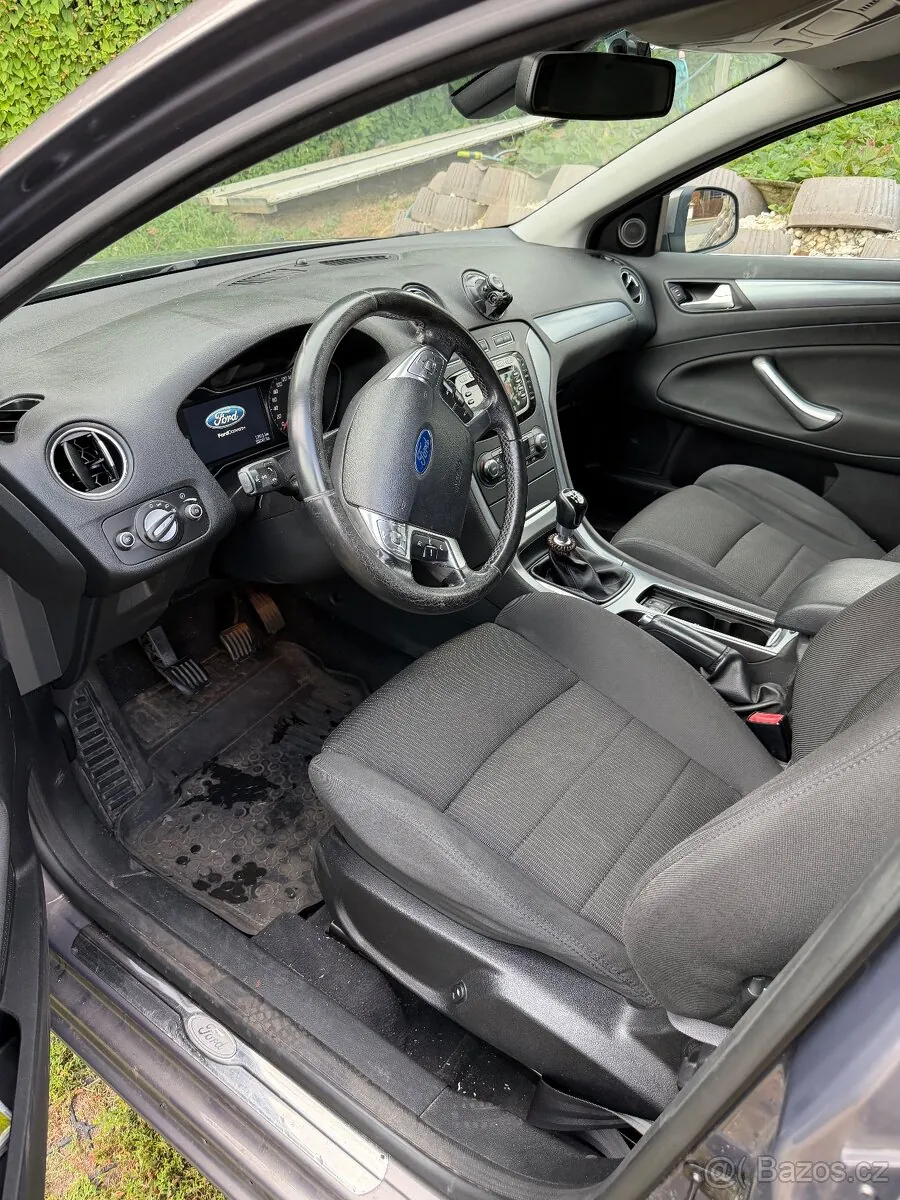 Ford Mondeo 2012 photo 3
