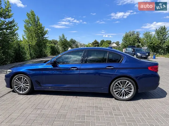 BMW 5 Series 2017 photo 3