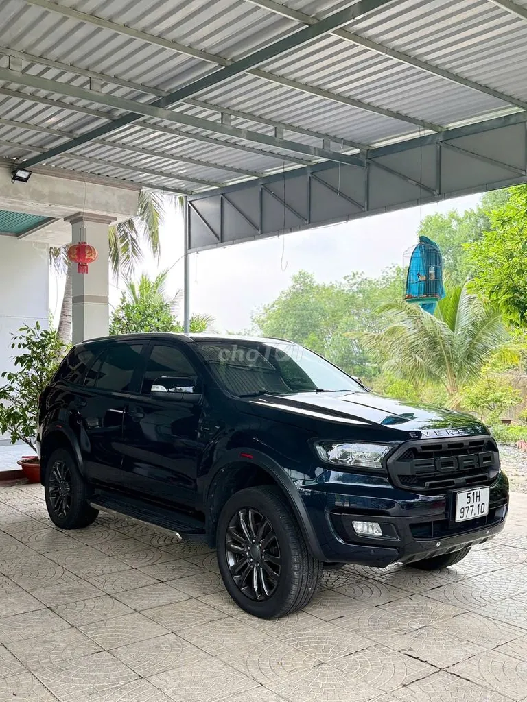Ford Everest 2021 photo 3