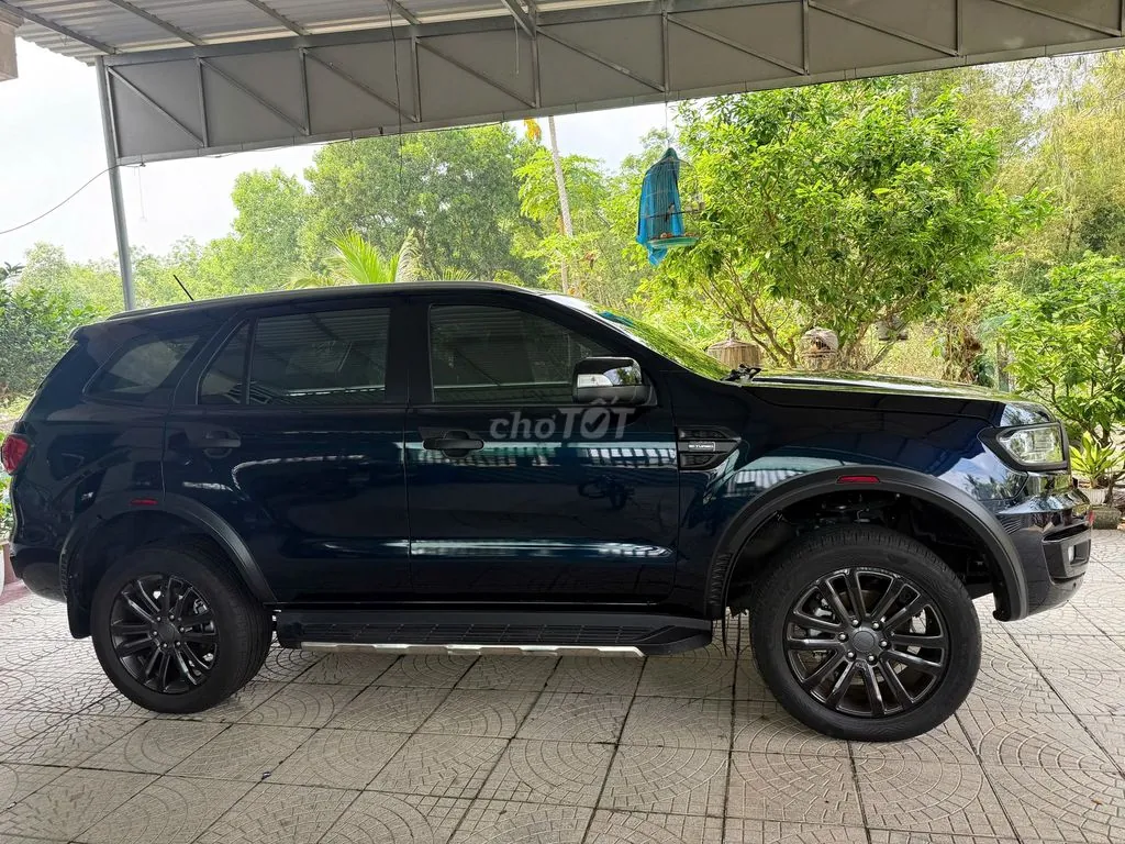 Ford Everest 2021 photo 2