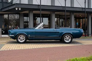 Ford Mustang 1967 photo 2