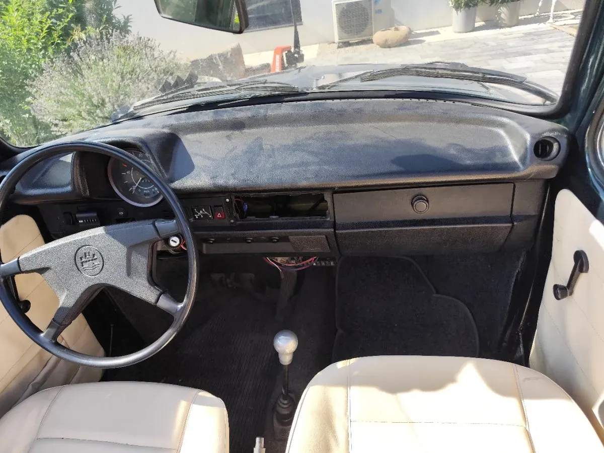 Volkswagen Beetle 1972 photo 2