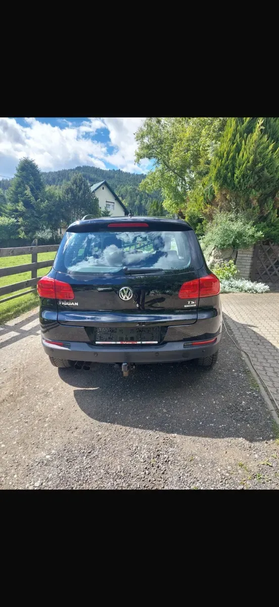 Volkswagen Tiguan 2012 photo 2