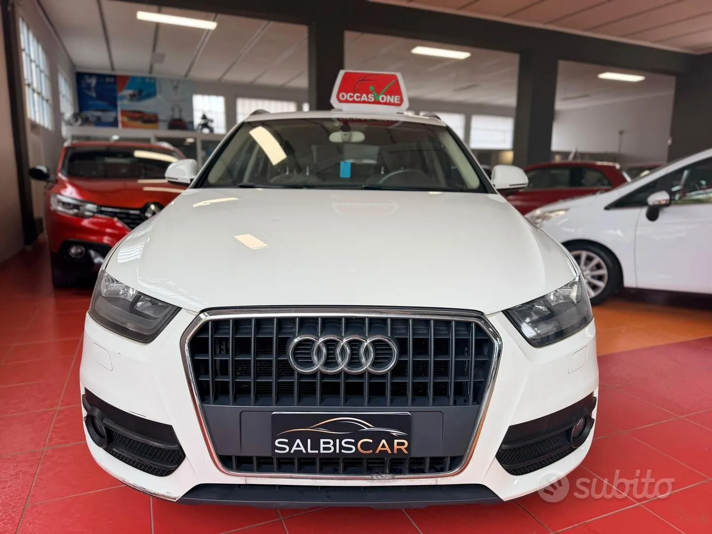 Audi Q3 2012 photo 2