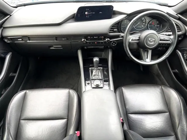 Mazda Mazda3 2020 photo 2